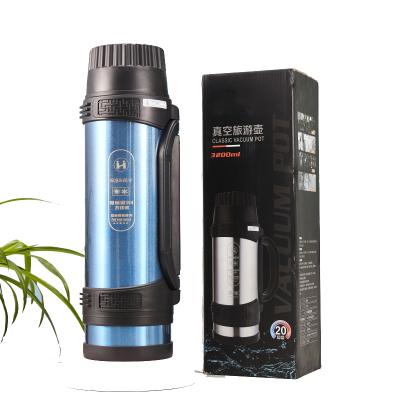 China PORTABLE Best Selling 304 Stainless Steel Vacuum Camping Water Bottle Extra Large Capacity Thermos for sale