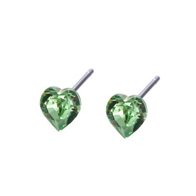 China 96201 xuping casual/sporty fashion hot sale crystals heart stud earring for lady for sale