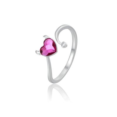 China 2021 new jewelry heart ring A00667135 Xuping fashion shape simple elegant open ring rhodium adjustable ring for sale