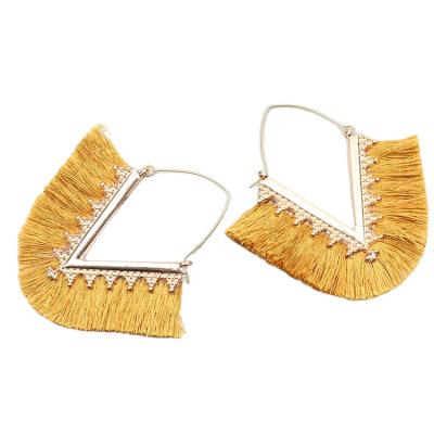 China TRENDY Alloy Metal Big Circle Fringed Bohemia Tassel Earring Fan Silk White Colored Tassel Earrings For Women for sale