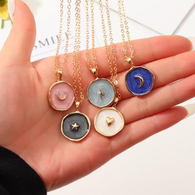 China Trendy Popular New Women's Fashion Star Moon Lightning Around Bohemian Pendant Necklace For Women for sale