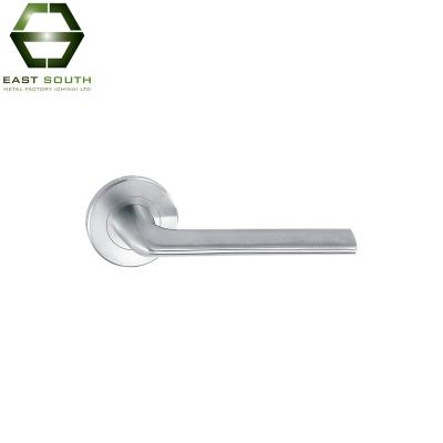 China Newest Traditional Modern Satin / Polished Solid Stainless Steel Lever Handle For Timber Door for sale