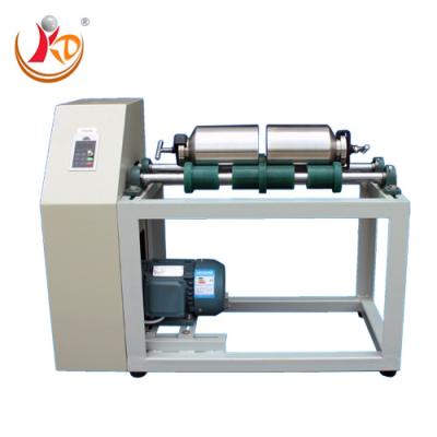 Chine Machine de broyeur à billes à rouleaux de recherche de laboratoire KDGQM4-15 Taille d'alimentation mm ≥ 5 mm pour des expériences de laboratoire précises à vendre