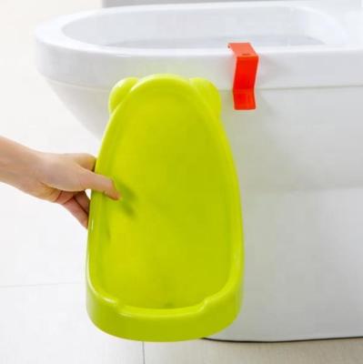 China Eco-friendly Plastic Baby Boy Kids Convenience Kids Standard Size Baby Wall Mount Holder Urinal For Toilet for sale