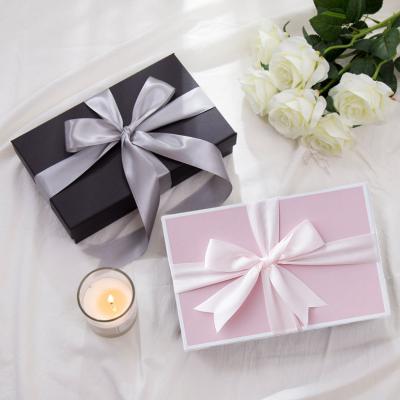 China Custom Jewelry Surprise Cake Dessert Wedding Candy Materials Velvet Gift Paper Cardboard Large Recycled Gift Box for sale