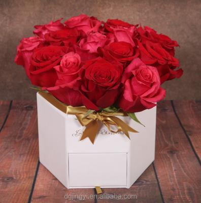 China Recycled Luxury Materials Custom Black Printing Paper Cardboard Wedding Gift Rose Flower Packaging Box for sale