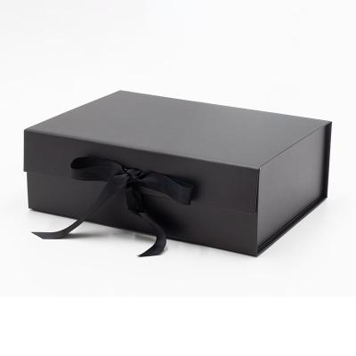 China Custom Recycled Materials Logo Black Sliver Folding Luxury Rigid Packaging Large Magnetic Basket Gift Box for sale