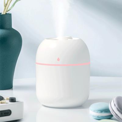 China Large Household Water Jet Humidifier USB Humidifier Air Indoor Household Portable Desktop Mute Atomization Humidifier for sale