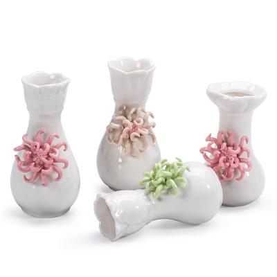 China Handmade GuYao Aromatherapy Essential Oil Floral Unique Ceramic Diffuser Bottle Tubular Cane Diffuser Bottle for sale