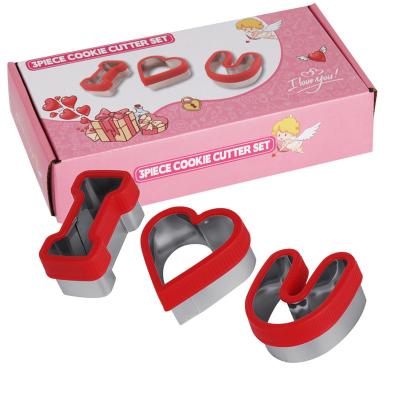 China Viable 3PCS Sandwich Cutter Decruster Sandwich Maker Bread Cookie Cutters for Boys Girls Lunch and Bento Box Valentine's Day Loaf Mold for sale