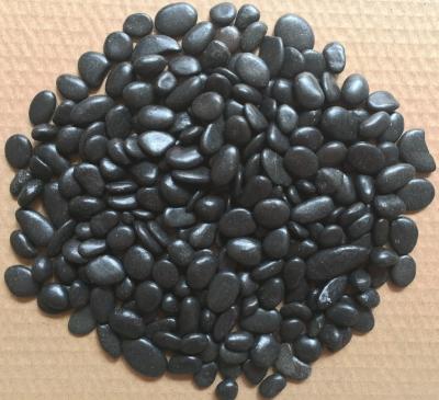 China Modern natural black polished pebbles, black river rock pebbles, black stone for sale