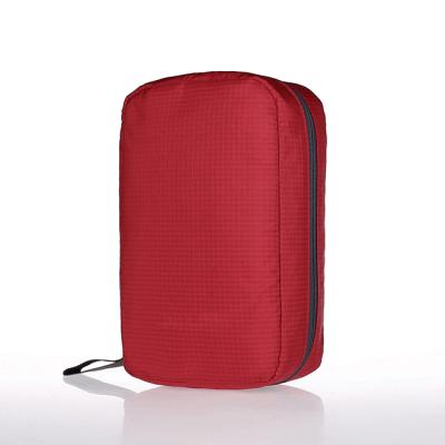 China Custom Red Waterproof Dustproof Makeup Cosmetic Toiletry Bag Travel Toiletry Hanging Bag for sale