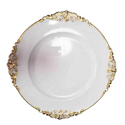 China Viable Bulk Cheap Round Dinner Plates Gold Antique Wedding Reef Decorative Arrangement 13 Inch Charger Plastic Dishes for sale