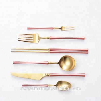 China New Style Retro Style Stainless Steel Cuterly Knife Fork Spoon Gold Wedding Decorations Viable Flatware Set for sale