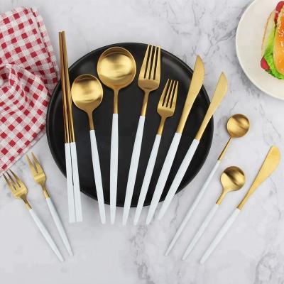 China Viable Style Cutlery Portugal Silverware Gold Stainless Steel Wedding Metal White and Gold Plated Spoons Knives Forks for sale