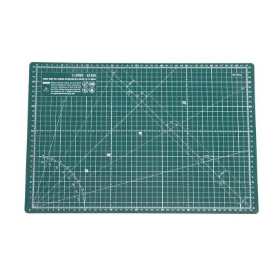 China Professional A4 cutting mats: 22 x 30 cm thickness 3mm for sale