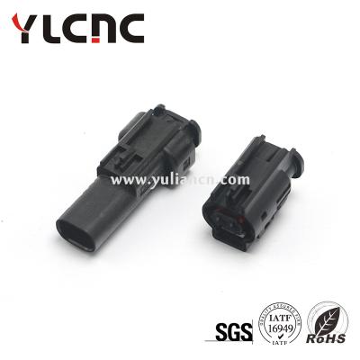 China Housing For Terminals YLCNC 2 Way Sealed Female Auto Connector for sale