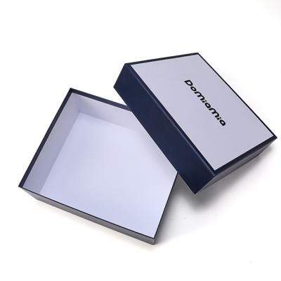 China Recyclable Luxury White Cardboard Clothes Shoe Hat Packaging Folding Gift Box for sale