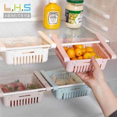 China Freshness Keeping Pull Out Kitchen Plastic Vegetable Storage Box Refrigerator Food Fresh Keeping Organizer 202I for sale