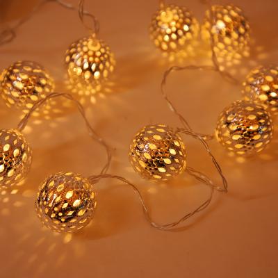 China Latest Sale Indoor Decoration Battery Light String Metal Ball Led 1.9m String Light For Party Decoration for sale