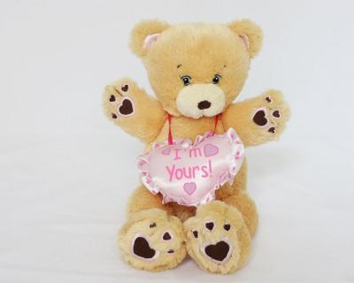 China Valentine Day Gift Big Soft and Fluffy Popular White Stuffed Bear for sale