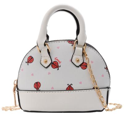 China 2022 New Design Fashion Waterproof Handbag PU Leather Ladybug Printing Children's Cute Mini Shell Bag Girls Bags for sale