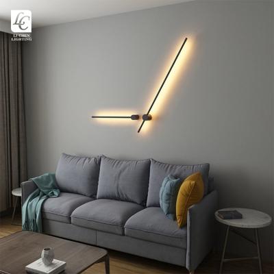 China Living Room Modern Indoor Bedroom LED Lamp Sconce Modern Design Aluminum Acrylic Wall Light for sale