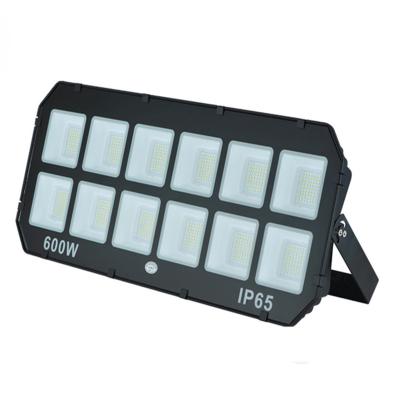 Cina IP66 Warehouse Flood Lights 600W 3KV Surge Protection Floodlight Outdoor in vendita