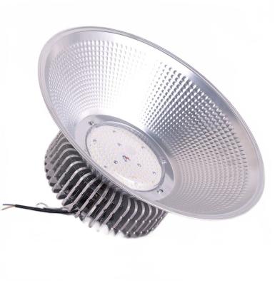 Cina Warehouse LED Highbay Light 300W High Performance Finned Heat Dissipation in vendita