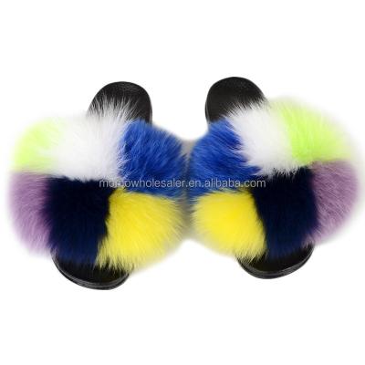 China Anti-Smell Women Summer Slippers Fluffy Women's Fur Sandals Big Shape Ladies Flip Flops Furry Fur Slides With Pompom for sale