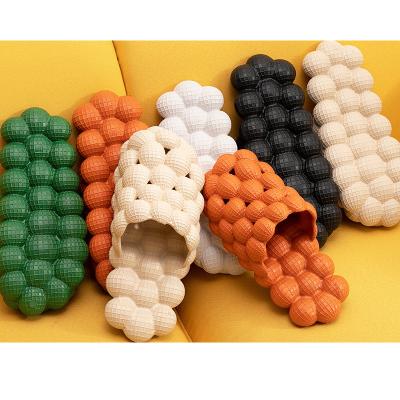 China Fashion Trend Women/Men Flat Slippers Feature Bubble Slippers Casual Summer Beach Outdoor Slippers for sale