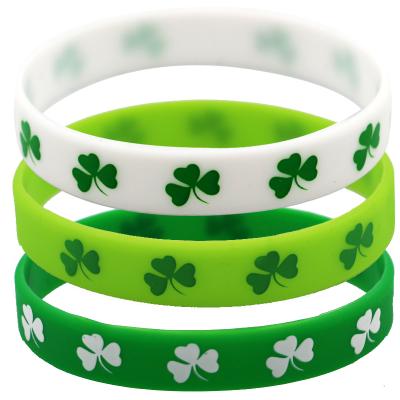 China Eco-Friendly Sports Silicone Rubber Wristband for sale