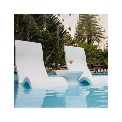 China Courtyard Hotel Furniture Modern Outdoor In-Pool Sun Loungers for Hotel Guests for sale