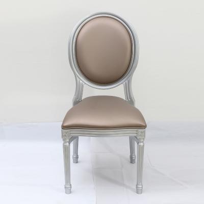 Cina Specific Hotel Chair Design moderno lusso oro lucido resina PP popolare sedia da pranzo Ghost Wedding Louis Chair in vendita