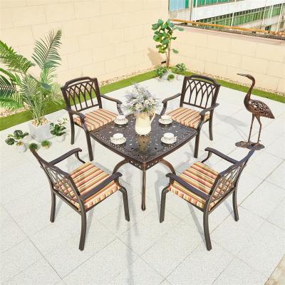 China Conjunto de comedor al aire libre económico Conjunto de jardín con mesa y silla de aluminio fundido al aire libre en venta