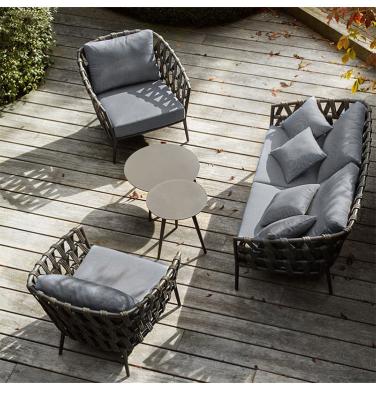 China Weerbestendige buitenmeubelen voor villa Rattan Chaise Longue Balkon Sofa Combinatie Te koop