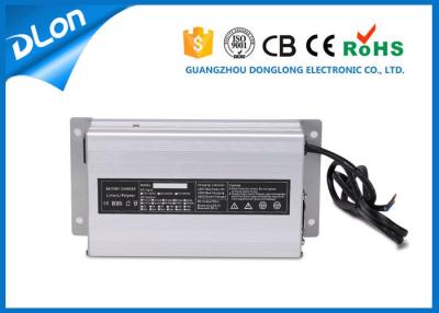 China Cargador de batería de plomo 15a de los rohs 900W 48V del ce de la fábrica de Guangzhou para la e-vespa de tres ruedas en venta