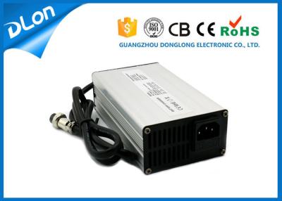 China 4A LiFePO4 36V 43.5V hizo salir el cargador de batería lipo/lifepo4 para la bici eléctrica 110VAC/220VAC en venta