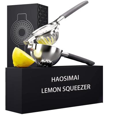 China Sustainable Lemon Squeezer Stainless Steel Press - Ergonomic, Manual Non-Slip Handle Design - Effortlessly Prograde Lemon, Lime, Orange for sale