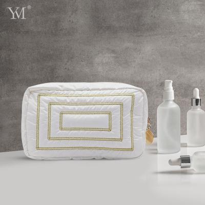 China OEM ODM Small Logo Travel Makeup Bag Durable Custom Nylon Cosmetic Bag Colorful White Cosmetic Bag Women Cosmetic Bag for sale