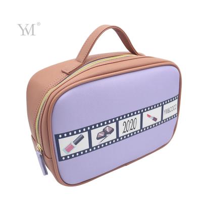 China Popular Fashion Label Make Up Bags With Customized Logo for sale