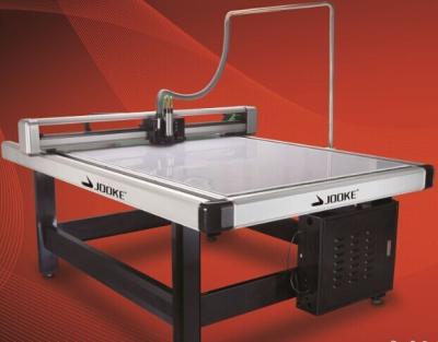 Cina Tagliatrice a base piatta del PVC di CNC per Appreal, industria di indumento in vendita