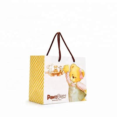 China Recyclable Premium Shopping Bag With Customizable Logo In Luxury Paper Bag for sale