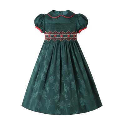 China Wholesale Breathable Pettigirl 2021 New Christmas Children Kids Clothing Green Girls Smocked Prnicess Wedding Party Dresses Handmade for sale