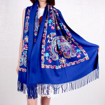 China Keep 2022 Hot Ethnic Scarf Women's New Product 2022 Hot Embroidered Cashmere Shawl Style Floral Printing Scarves Fashion Scarf for sale