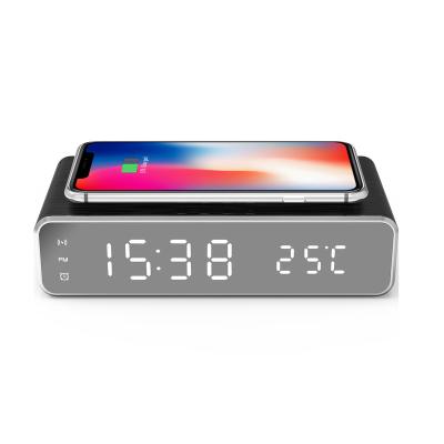 China Custom Mobile Phone New Product Logo 10Watt Best Selling Wireless Charger With LED Digital Alarm Clock for sale