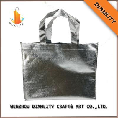 China Recyclable New Design Laminated Metallic Non Woven Bag For Shopping for sale