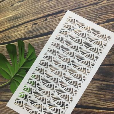 China Food Grade Sustainable Plastic Cake Stencil Fondant Cake Decorating Stencil Template Cake Decorating Tools for sale