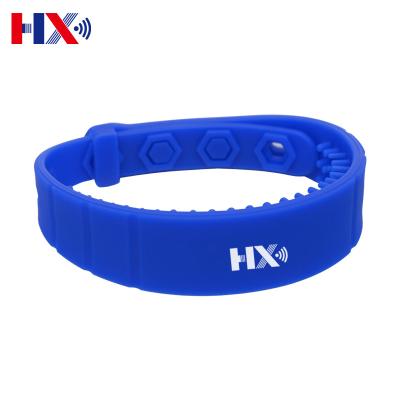 China Waterproof / Waterproof Free Samples Customized Oval Adjustable Waterproof Rfid Event Silicone Wristband for sale