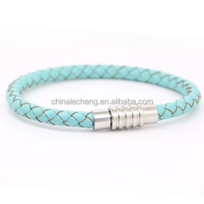 China / Factory wholesale price new good quality design no allergy no rust cuff bracelet for sale